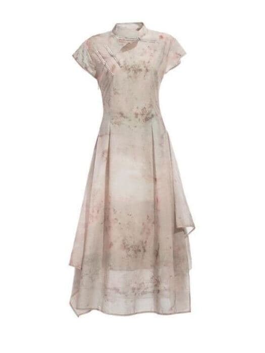 チャイナ服　 淡いピンクの水墨画模様チャイナワンピース