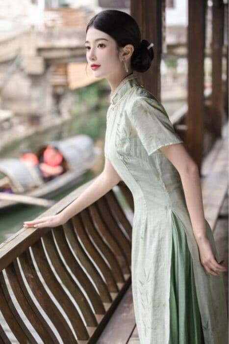 花鳥刺繍入り二層式チャイナワンピース