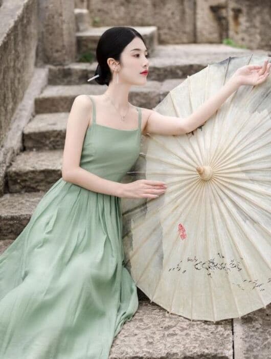 花鳥刺繍入り二層式チャイナワンピース