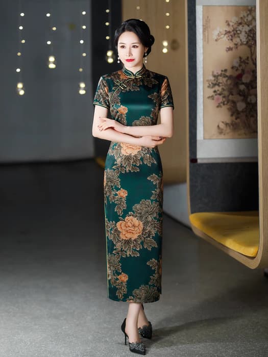 華やか牡丹刺繍光沢ロングチャイナ服ドレス