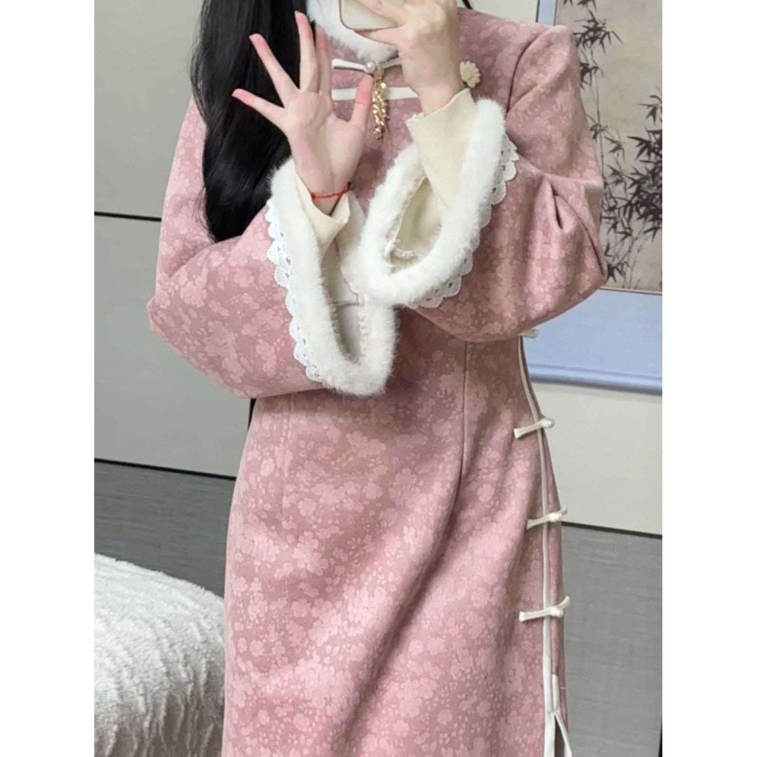  花柄チャイナドレス ファー袖付き