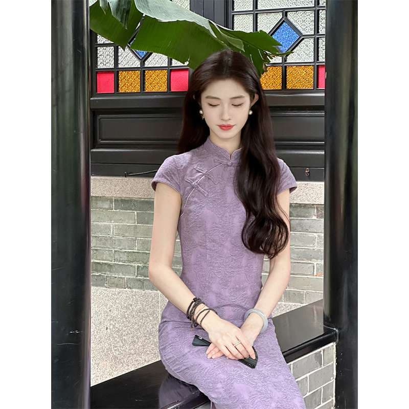 チャイナ服  優雅な刺繍入りチャイナドレス