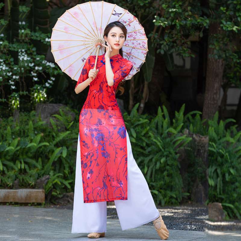 チャイナ服  花柄刺繍入りチャイナドレス