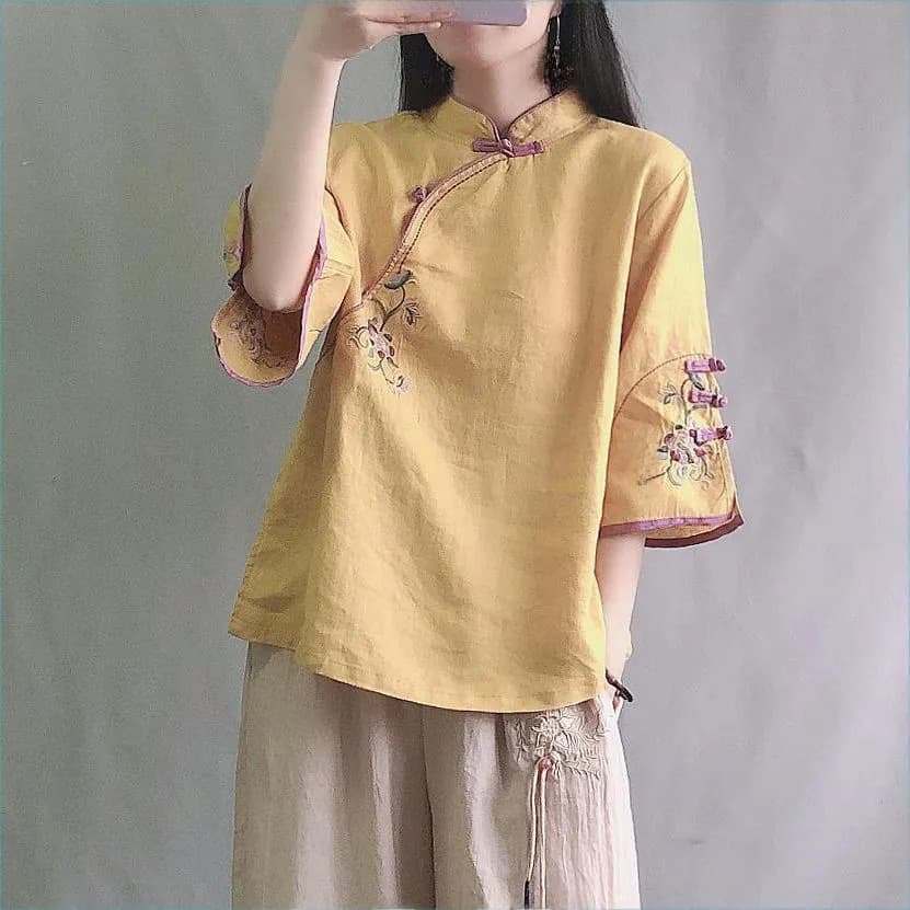 チャイナ服 花刺繍入りチャイナボタン七分袖ブラウス