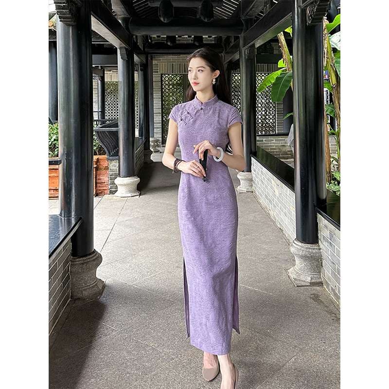 チャイナ服  優雅な刺繍入りチャイナドレス