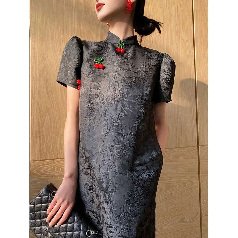 チャイナ服  チェリー刺繍入りチャイナカラーワンピース