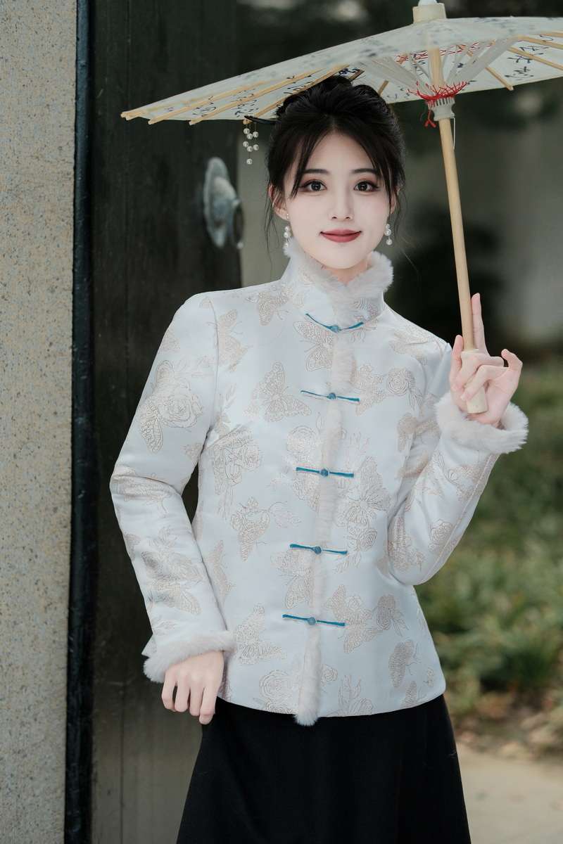 チャイナ服  蝶柄チャイナ風ジャケット