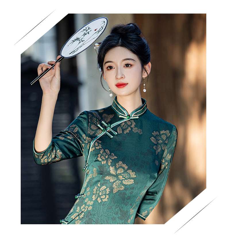 チャイナ服 優雅な蝶舞う伝統チャイナドレス