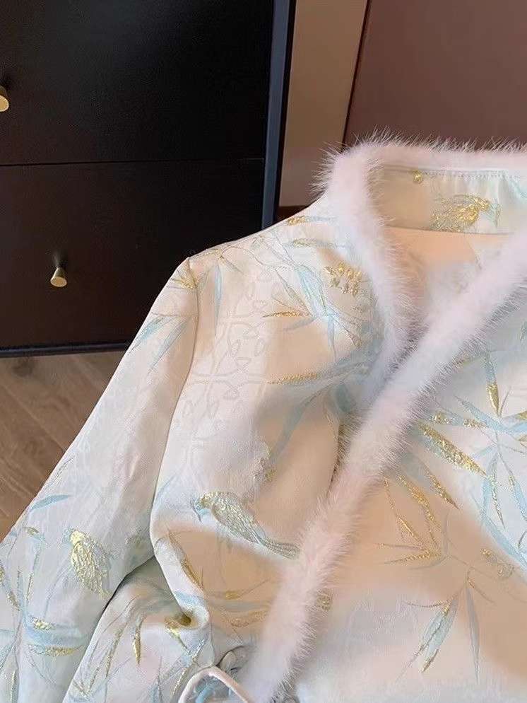 チャイナ服  ファー付き刺繍チャイナドレスコート