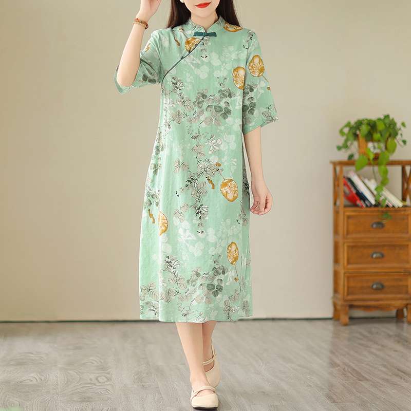 チャイナ服  華やぎ刺繍チャイナワンピース