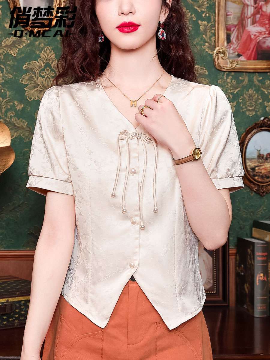チャイナ服  エレガント刺繍チャイナ風ブラウス