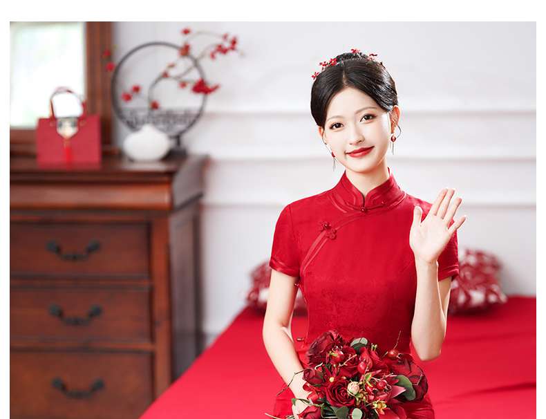 チャイナ服  花飾り付き伝統チャイナドレス