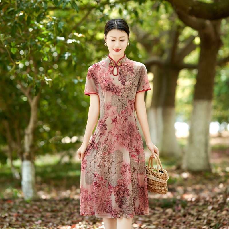 チャイナ服  四季を彩る優雅なチャイナドレス