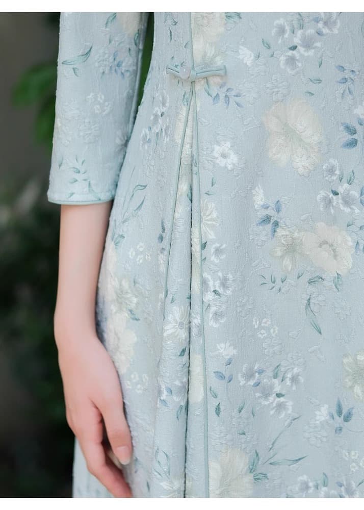 花柄刺繍入り七分袖改良チャイナドレス