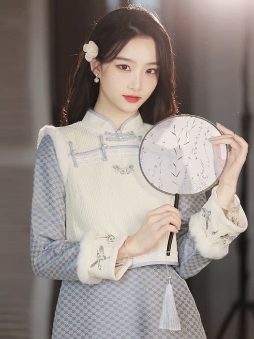 チャイナ服 青タイル柄チャイナセットアップ
