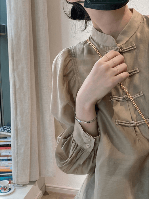 チャイナ服 ボリュームのある袖が可愛いチャイナブラウス