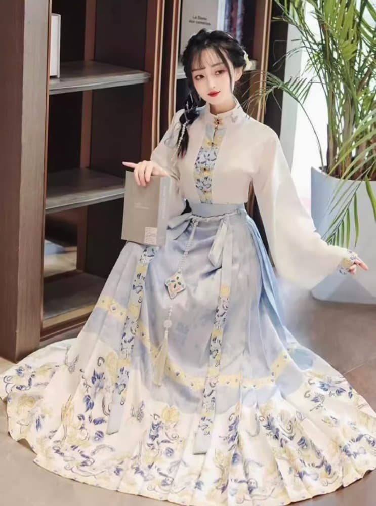 女性の中国服の定番10選