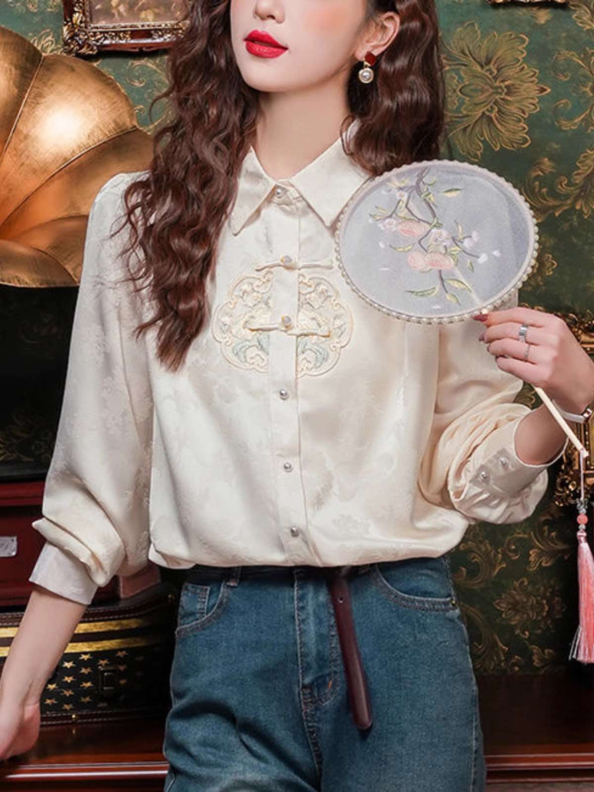 チャイナ服 襟付き 刺繍 シンプル ブラウス