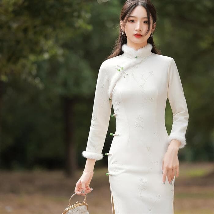 ファー付き刺繍入り冬物チャイナ服ロングドレス