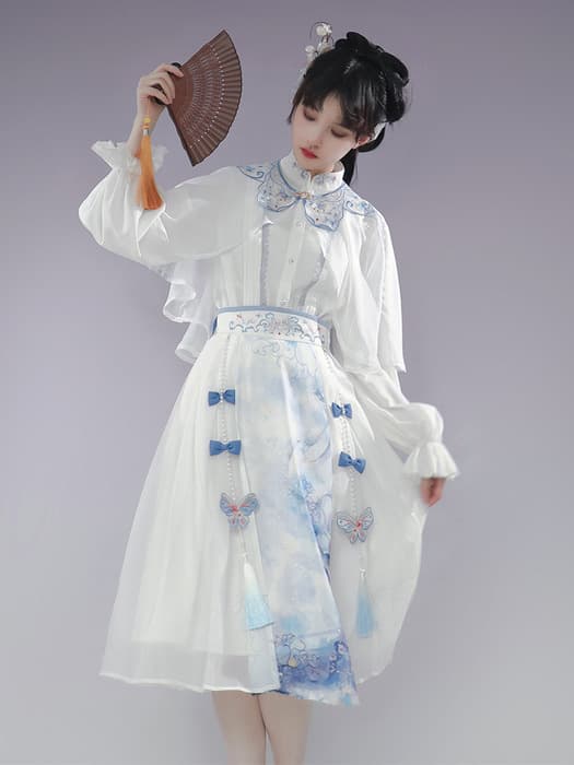 中華ロリータ マント付き清楚系ホワイトセットアップ