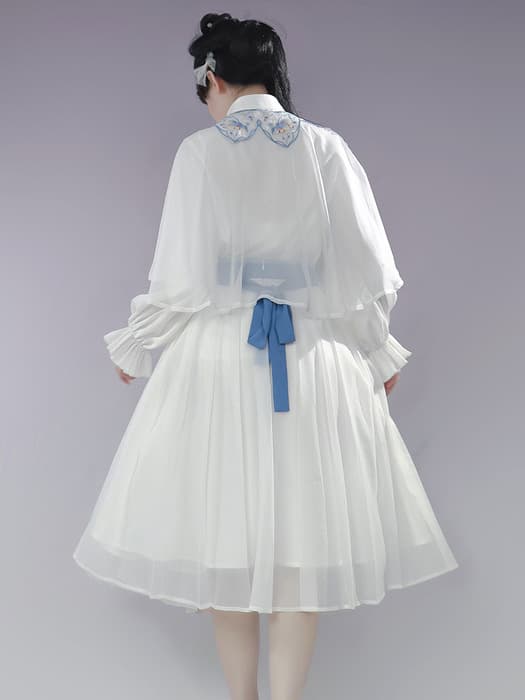中華ロリータ マント付き清楚系ホワイトセットアップ