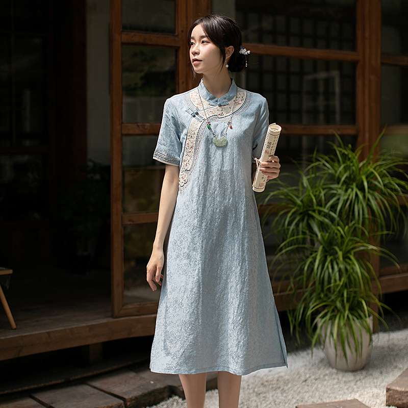 チャイナ服 水面刺繍のリラックスロングワンピース