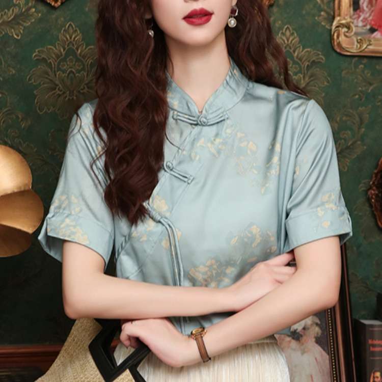 チャイナ服 優雅な金箔模様入りチャイナカラーブラウス