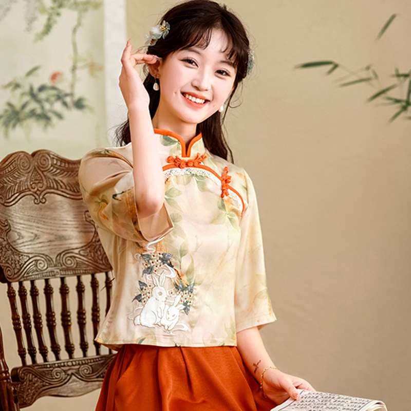 チャイナ服 花柄刺繍入りチャイナカラーブラウス